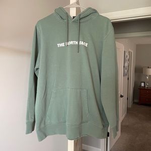 women’s north face hoodie